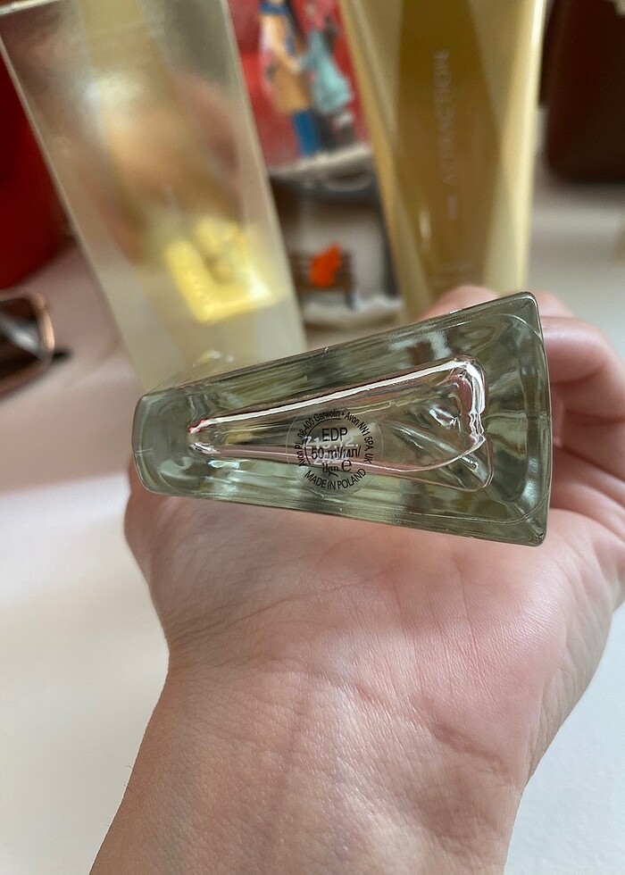 Avon Parfüm - Görsel 4