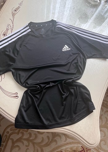 Adidas orjinal tişört - Görsel 3
