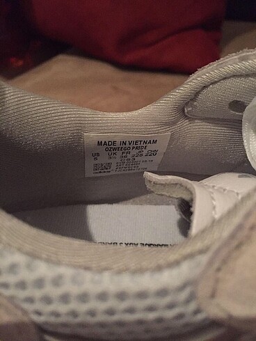 36 Beden beyaz Renk Adidas ozweego