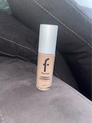 Flormar Flormar fondöten 12 Saat kalıcılık