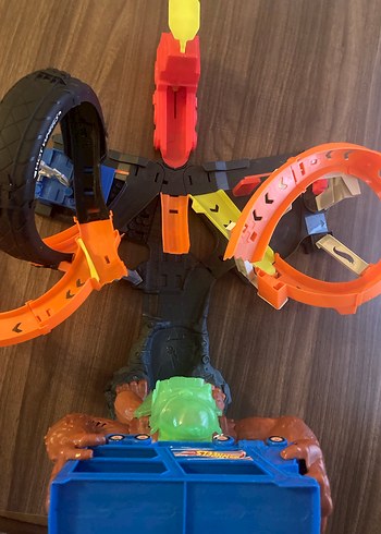 Hot wheels zehirli goril saldırısı. - Görsel 3