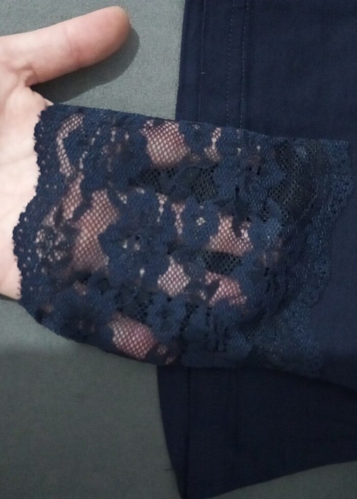 Dantelli bluz - Görsel 2