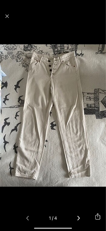Stradivarius krem jean