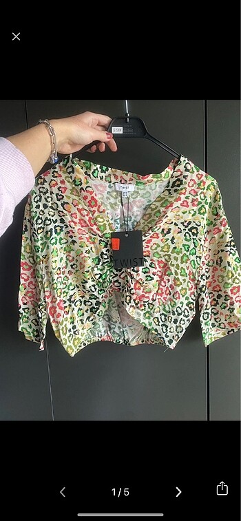 Leopar Desenli bluz twist etiketli