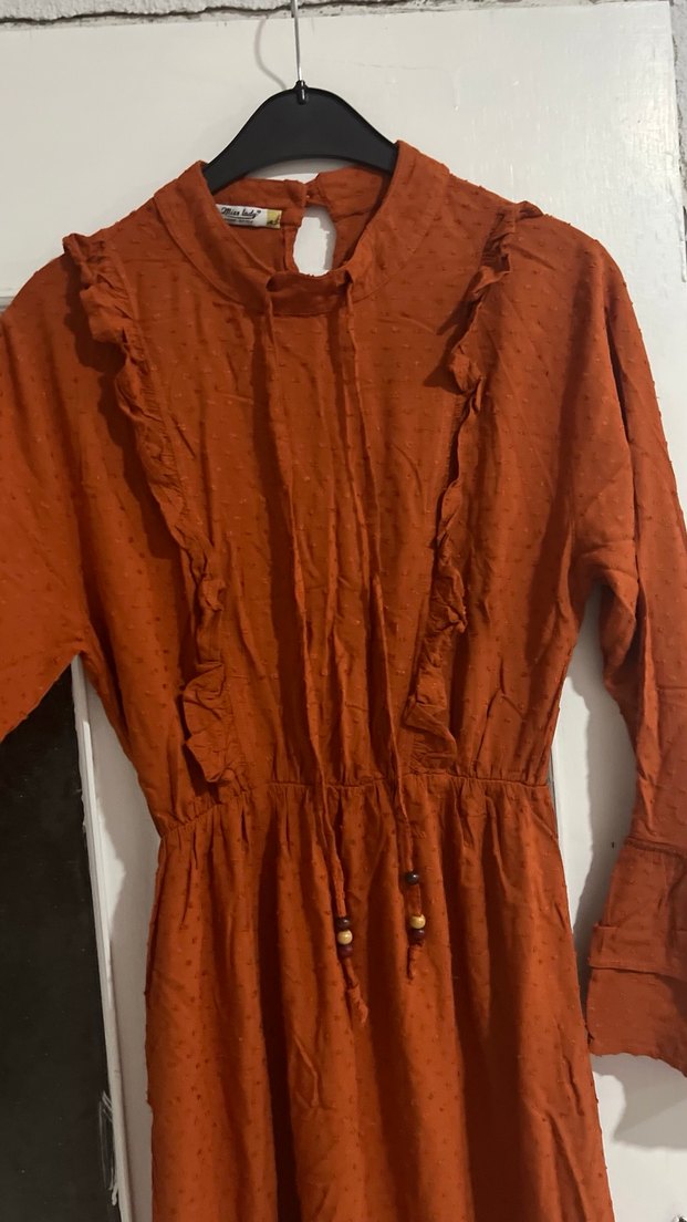 Uzun Kol Robalı Kahverengi Tesettür Elbise - Görsel 3