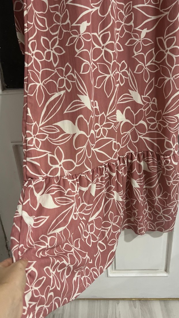 Kahverengi Çiçek Desenli Uzun Bohem Elbise - Görsel 4