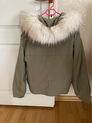Bershka yeşil mont bershka