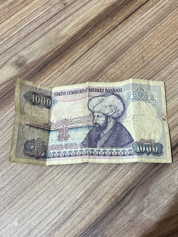 Eski 1000 Türk Lirası Banknotu - Görsel 2