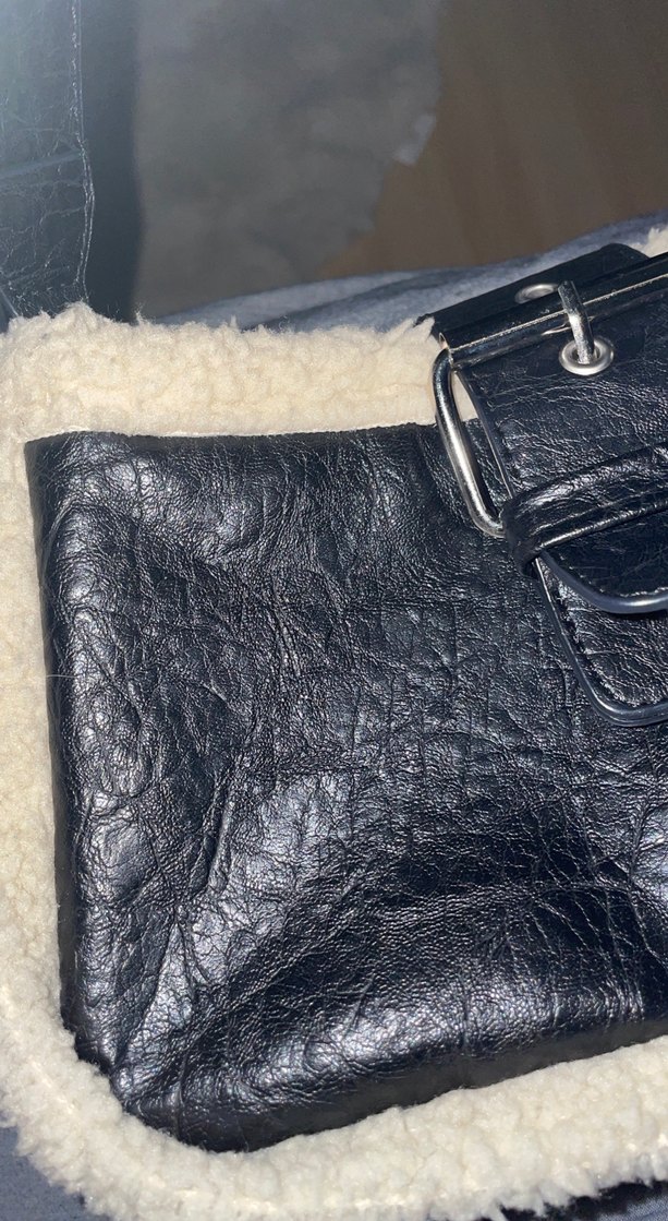 Tokalı siyah Deri Kadın Çanta - Görsel 4