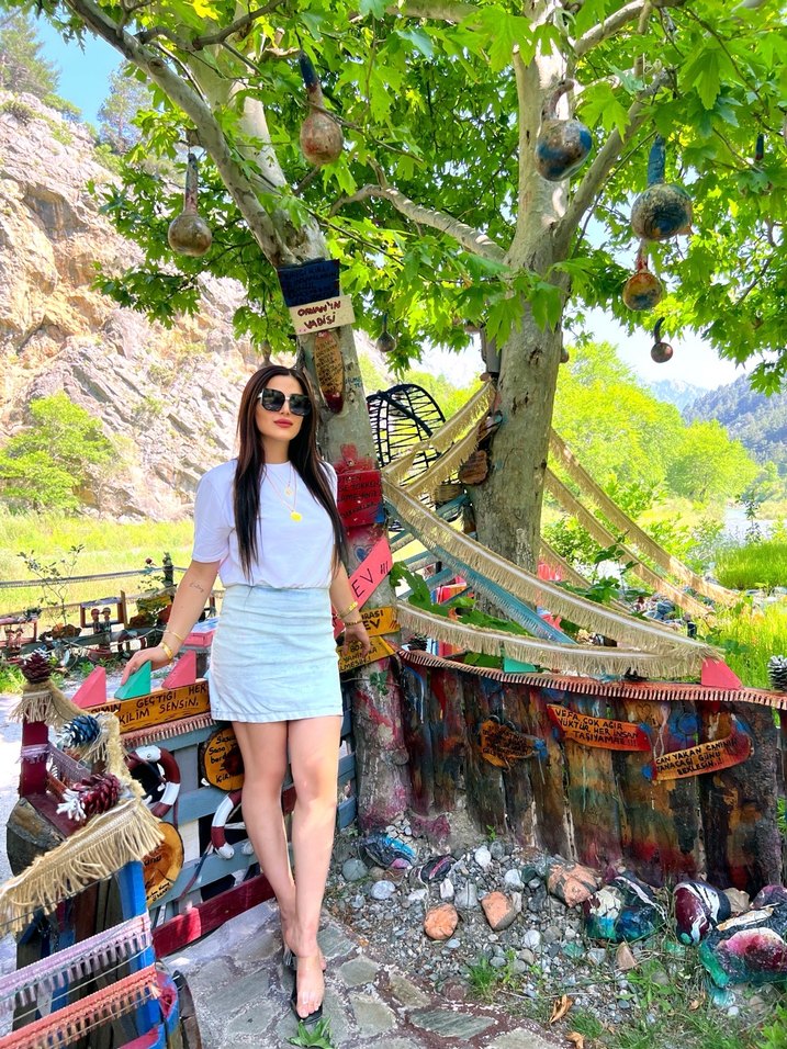 Beyaz Batik Desenli Mini Denim elbise - Görsel 3