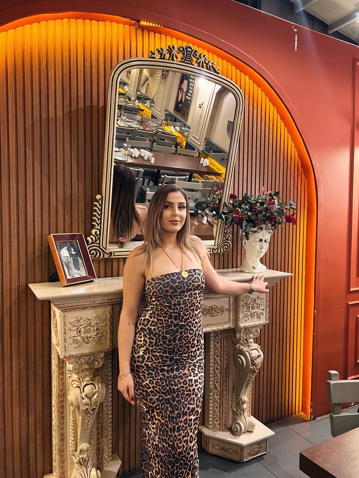 Saten Leopar Desenli Uzun Straplez Elbise - Görsel 4