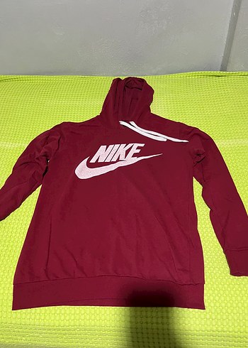 Nike Kırmızı Kapüşonlu Kadın Sweatshirt