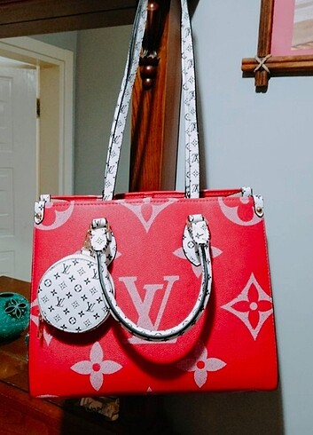 Louis Vuitton Lv çanta 