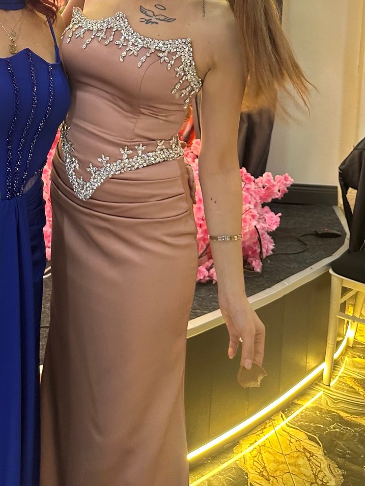 Hafif pembemsi Drapeli Straplez taş detaylı Uzun Abiye - Görsel 4