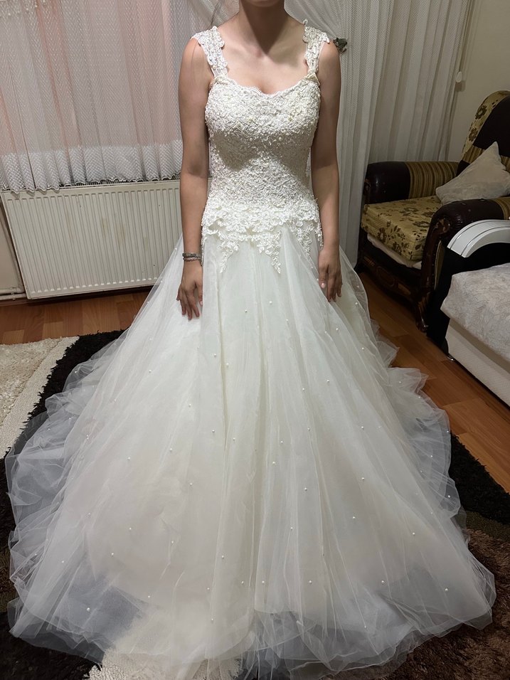 Dantel Detaylı Beyaz Prenses Gelinlik - Görsel 2