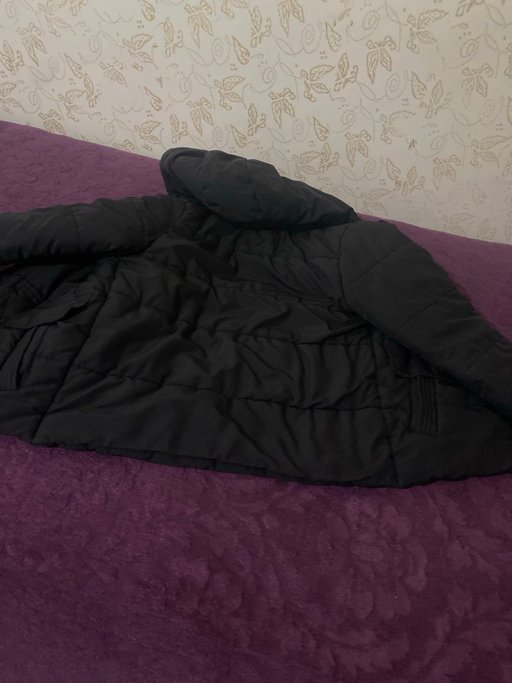 Kürklü Siyah çocuk mont - Görsel 5