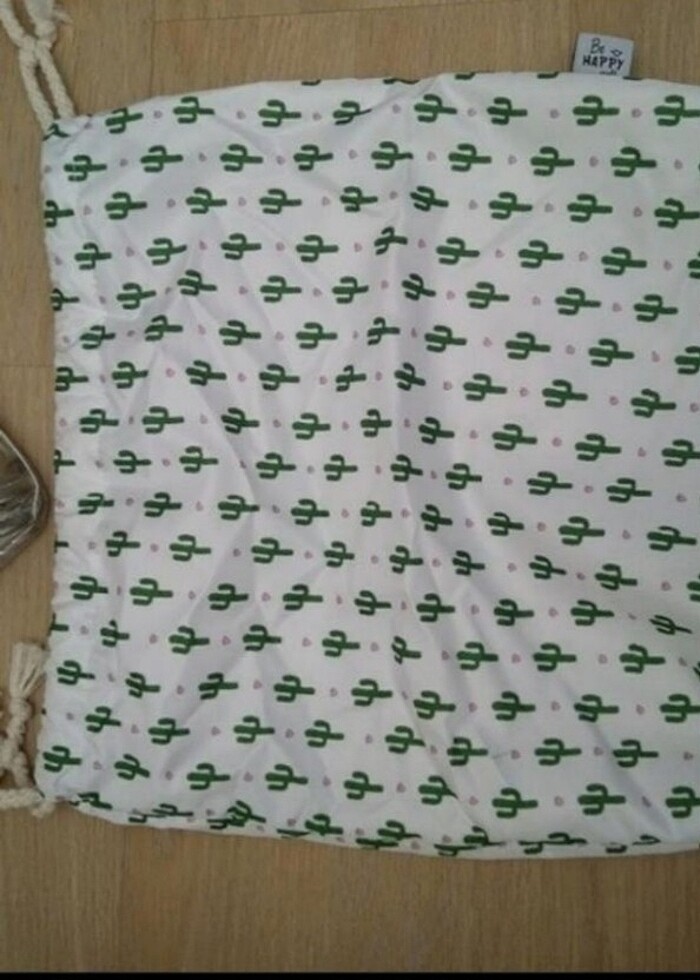 Şeffaf Gümüş Kenarlı Sırt çantası - Görsel 5