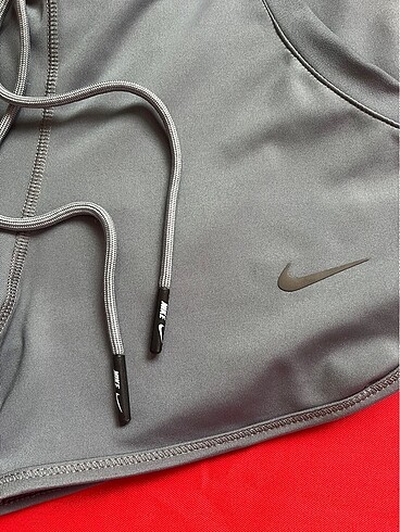 Nike Nike gri spor şortu