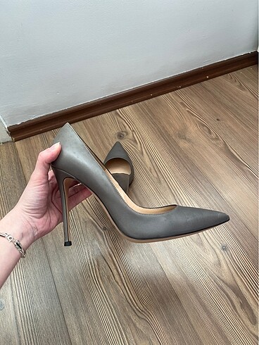 40,5 Beden Gianvito Rossi Antrasit Stiletto