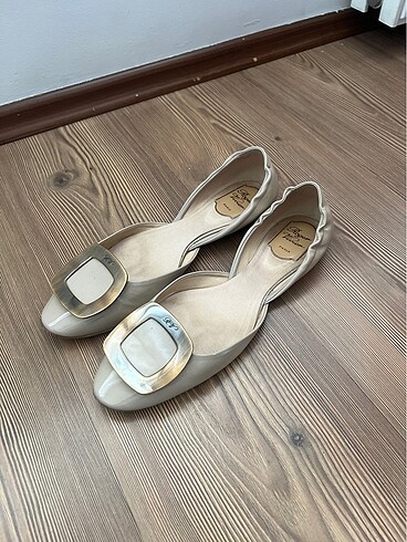 Roger Vivier Siyah Babet