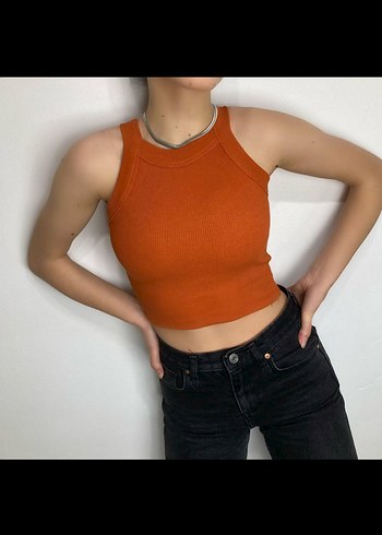 Kadın Kahverengi Yüksek Yakalı Kolsuz Crop Top