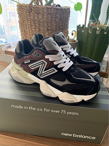 New Balance NB9060 Dark Red Black White