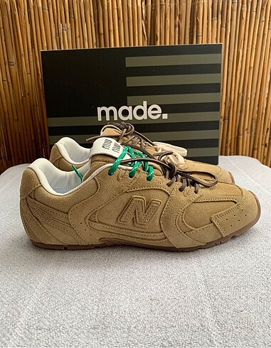 Miu Miu X New Balance 530 sl Ekru