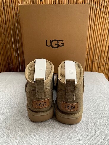 39 Beden Ugg W Mini Classic Boot Vizon