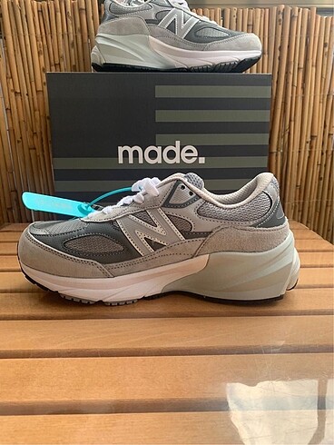 New Balance New Balance 990 V6 Grey