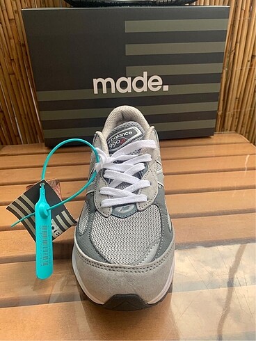 39 Beden gri Renk New Balance 990 V6 Grey