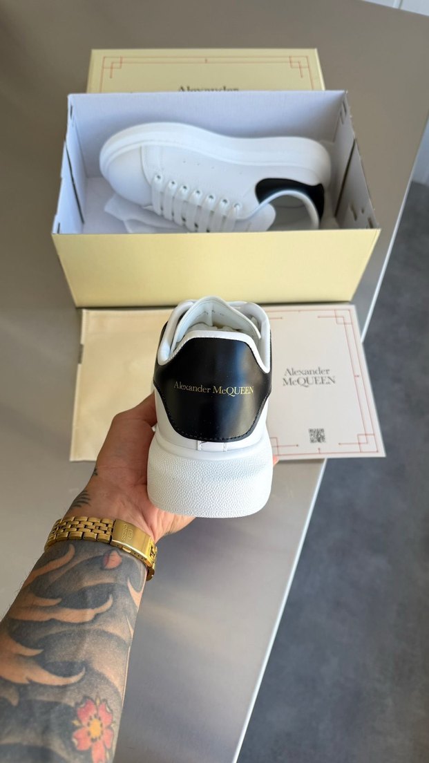 Alexander McQueen Beyaz Deri Sneaker — görsel 2/5