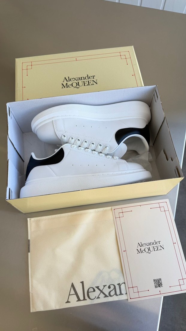 Alexander McQueen Beyaz Deri Sneaker — görsel 4/5