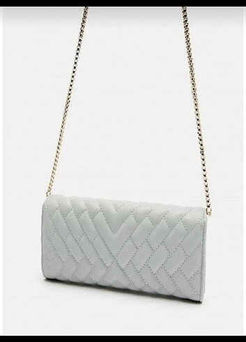 Zara clutch çabta