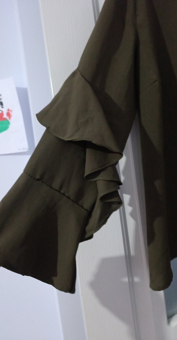 Fırfırlı Uzun Kollu Bluz - Görsel 2