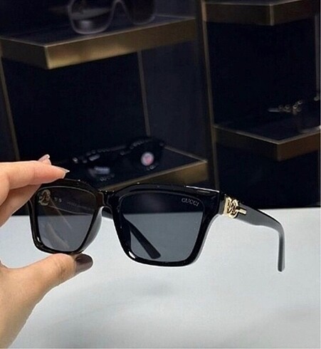 Gucci güneş gözlüğü