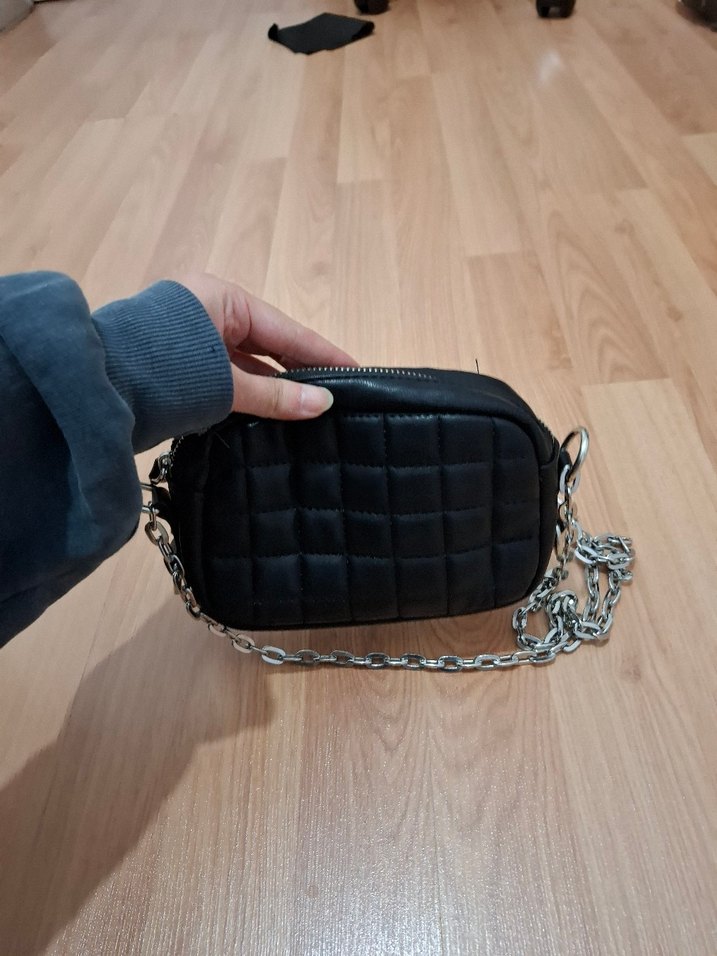 Siyah Zincir Detaylı Deri Kadın Çanta - Görsel 4