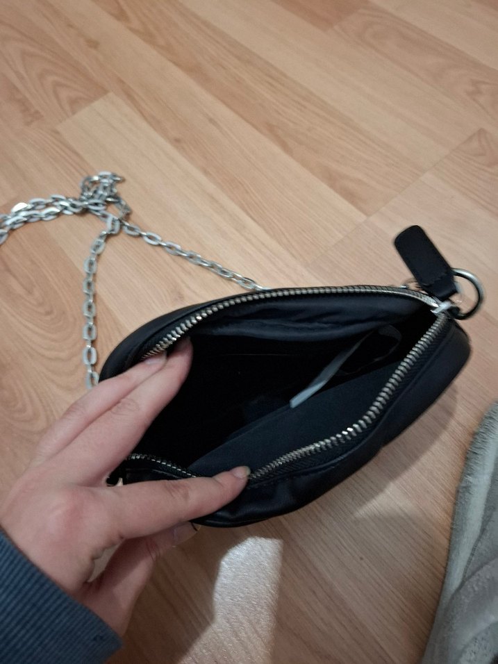 Siyah Zincir Detaylı Deri Kadın Çanta - Görsel 3