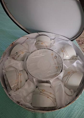 Desenli Beyaz Porselen Fincan Seti - Görsel 3