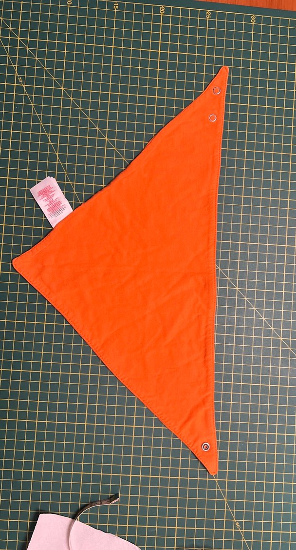 LC Waikiki Turuncu Baskılı Bebek Önlüğü - Görsel 3