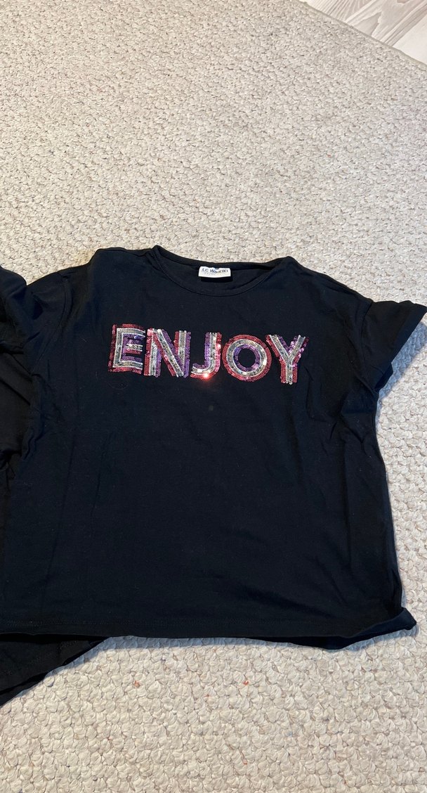 Kız Çocuk Siyah Payetli Tişört  LOL - Görsel 2