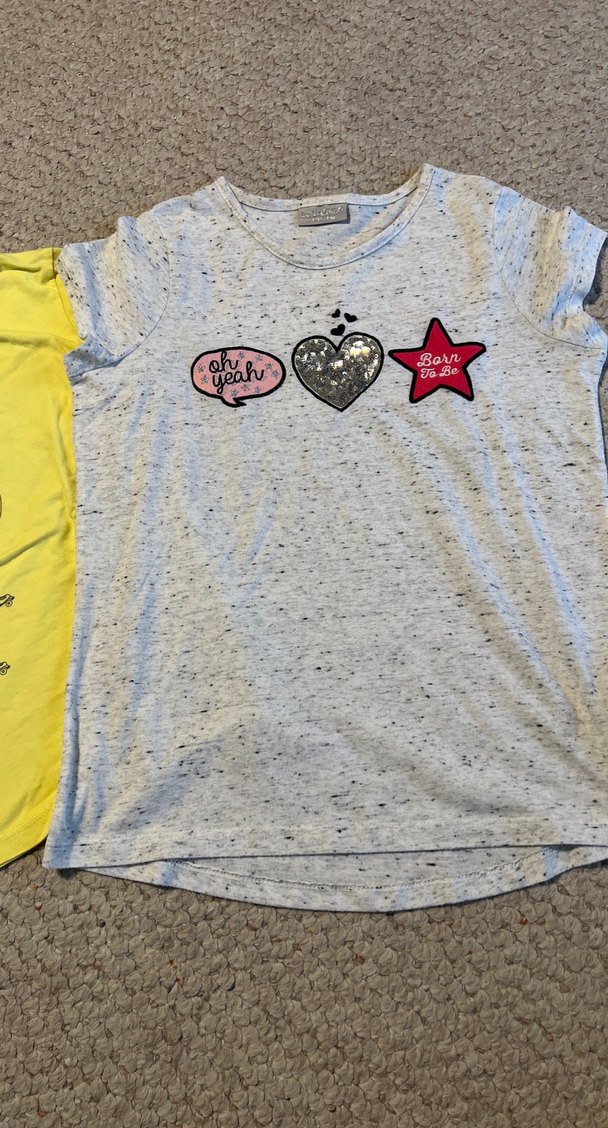 Kız Çocuk Gri  sarı Payetli Baskılı Tişört - Görsel 2