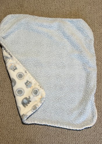 Gri Desenli kadife yurtdışından  Çocuk Battaniyesi - Görsel 3