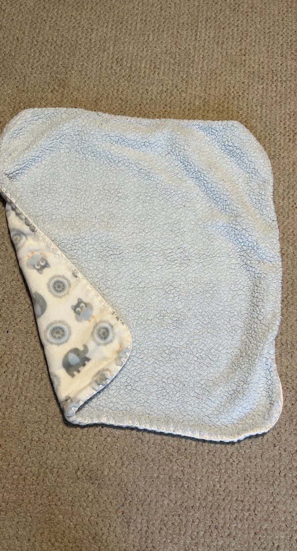 Gri Desenli kadife yurtdışından  Çocuk Battaniyesi - Görsel 3