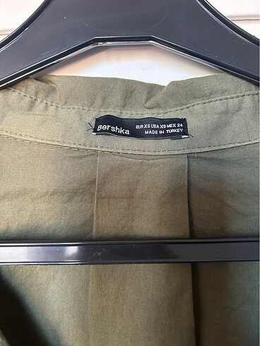 xs Beden Bershka korseli gömlek