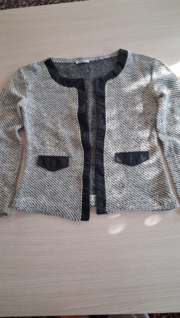 Düğmeli Gri Kadın Ceket - Görsel 3