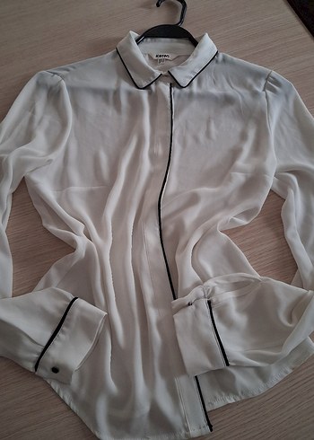 Gri Kenarlı Beyaz Düğmeli Kadın Gömlek - Görsel 4