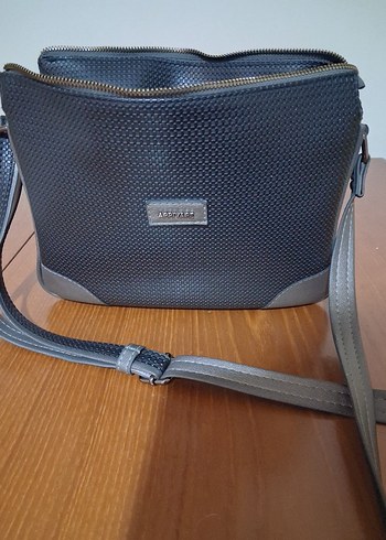 Gri Deri Kadın Çanta - Görsel 7