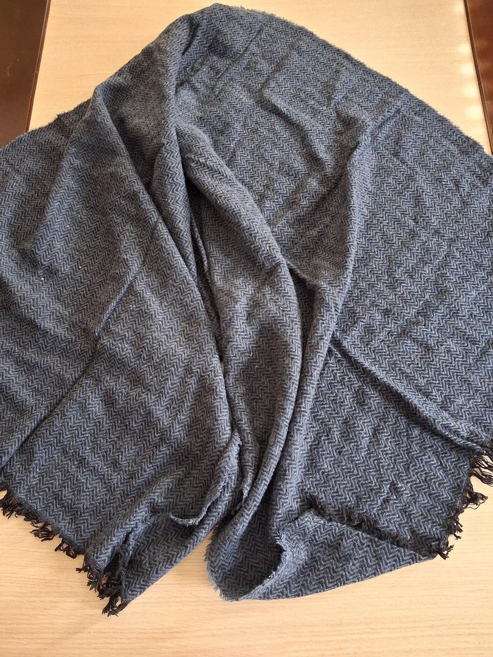 Gri Örgü Kadın Keten Şal - Görsel 4