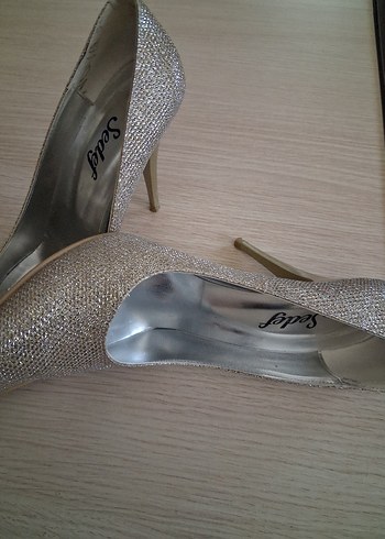 Sedef Bej Parlak  Abiye Ayakkabı - Görsel 8