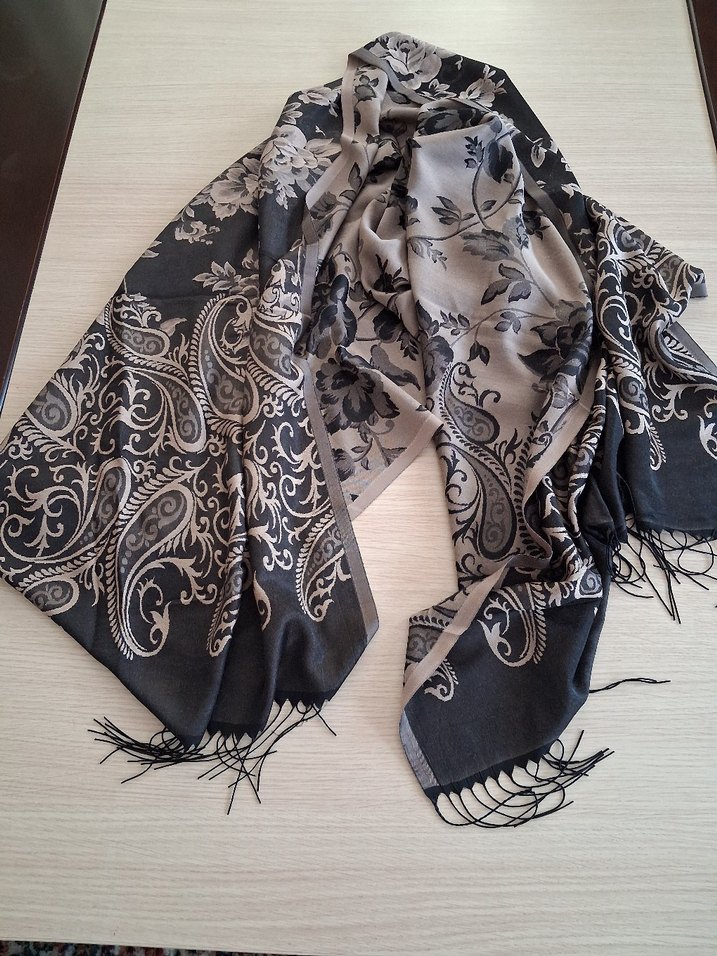 koyu gri Çiçek Desenli Kadın Bohem Şal - Görsel 3